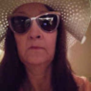 Meet your Posher, Linda